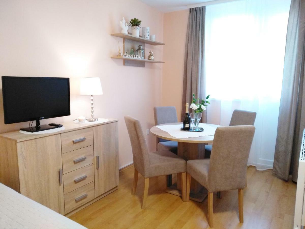 Sunray Studio Apartment Zagrzeb Zewnętrze zdjęcie
